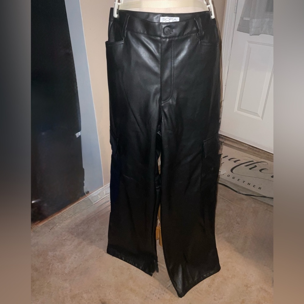 SOFIA JEANS Black Faux Leather Cargo Relaxed Straight Pants size 14, NWT